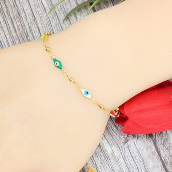 "Trendy Handmade Bracelet – A Stylish Gift for Women & Girls, MAR091521 - Picture 5 of 10